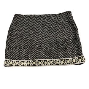 English Rose Chevron Pattern Beaded Hem Skirt, Black and White Size Zip Size LG